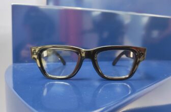 Meta’s Ray-Ban Good Glasses Now Have a Display screen and a Magic Wristband
