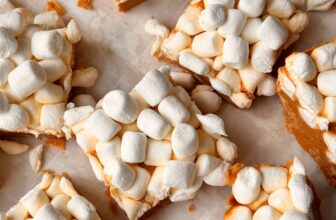 PEANUT BUTTER MARSHMALLOW SQUARES