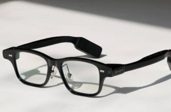 These Good Glasses Cordially Invite You to Lug Round an Additional Battery